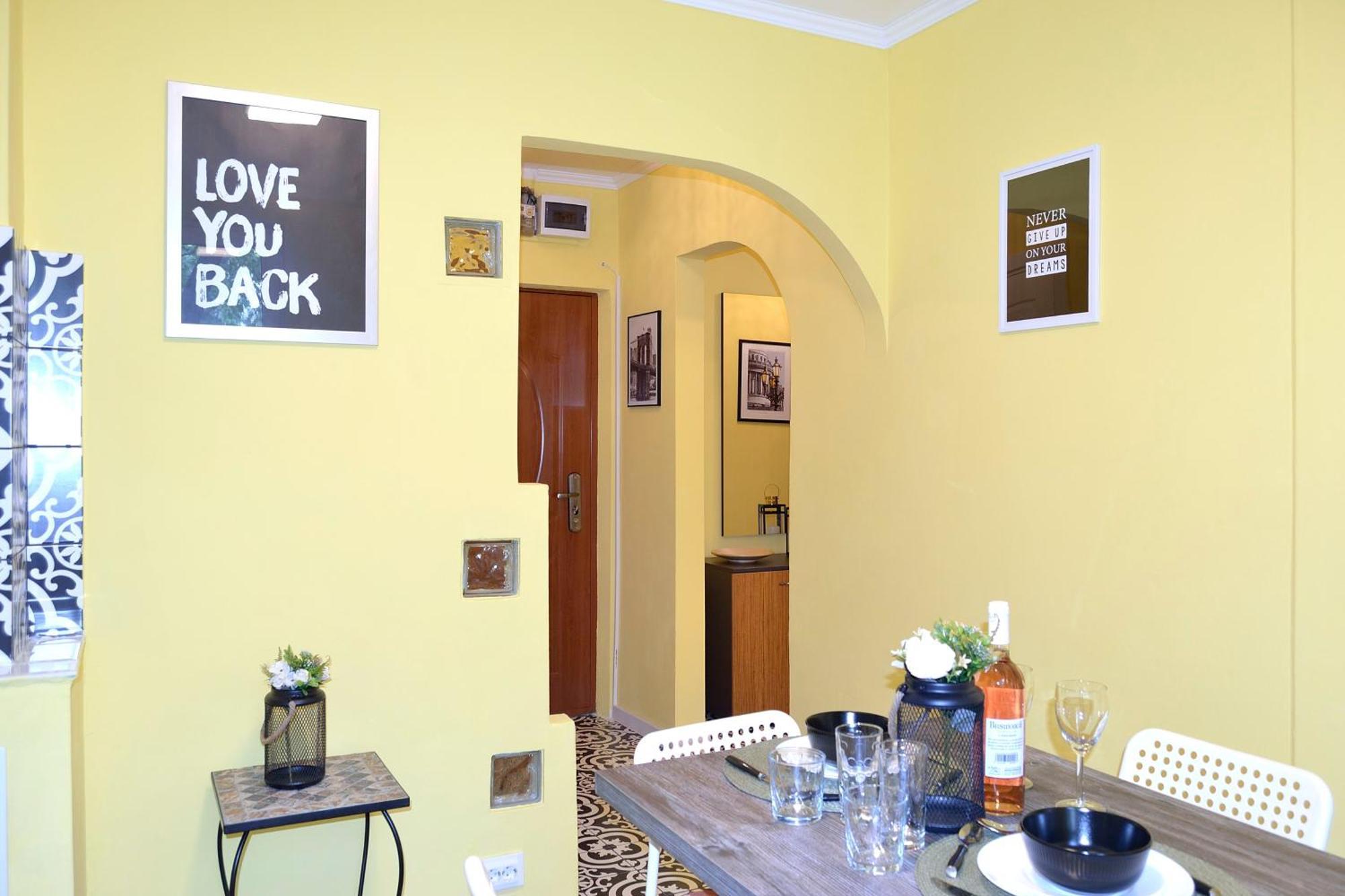 Cozy 2 Rooms Apartment Drumul Taberei Bukares Bagian luar foto