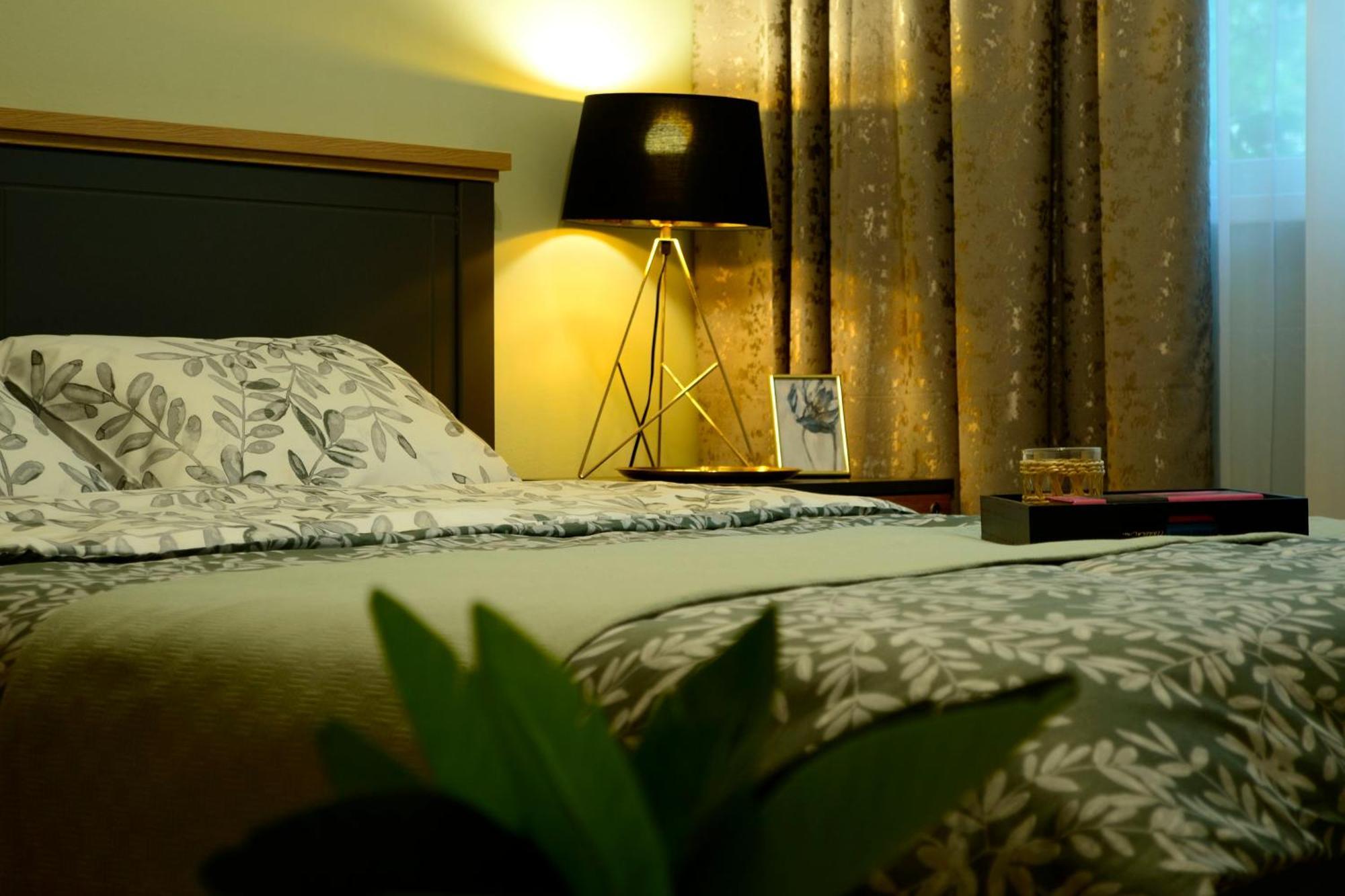 Cozy 2 Rooms Apartment Drumul Taberei Bukares Bagian luar foto