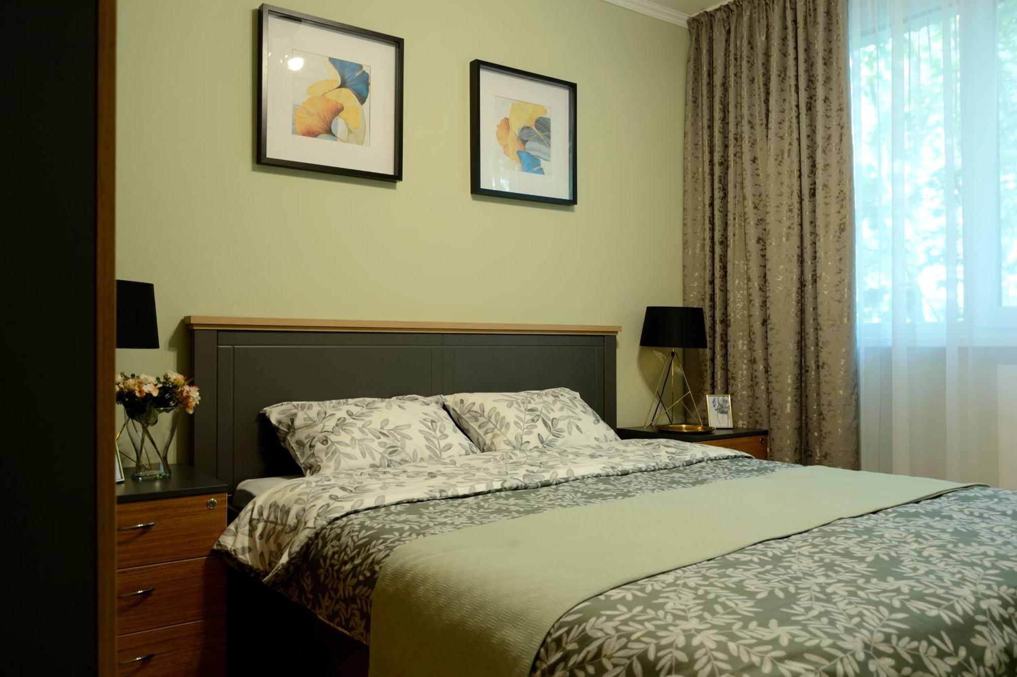 Cozy 2 Rooms Apartment Drumul Taberei Bukares Bagian luar foto